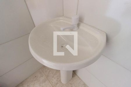 Banheiro de apartamento para alugar com 1 quarto, 40m² em Jardim Tremembe, São Paulo