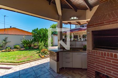 Casa à venda com 120m², 3 quartos e 3 vagas Casa à venda com 120m², 3 quartos e 3 vagasChurrasqueira