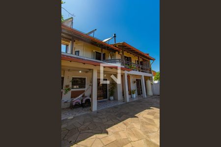 Casa à venda com 120m², 3 quartos e 3 vagas Casa à venda com 120m², 3 quartos e 3 vagasQuintal