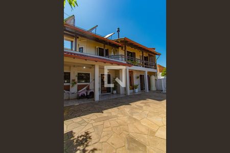 Casa à venda com 120m², 3 quartos e 3 vagas Casa à venda com 120m², 3 quartos e 3 vagasQuintal