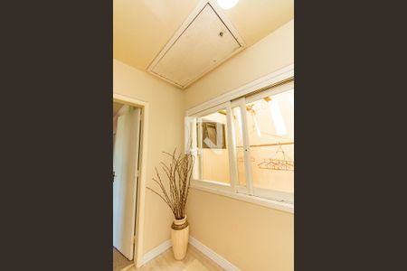 Casa à venda com 120m², 3 quartos e 3 vagas Casa à venda com 120m², 3 quartos e 3 vagasHall social