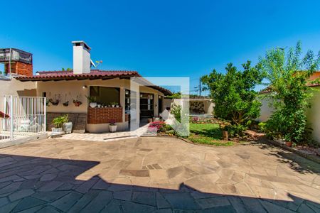 Casa à venda com 120m², 3 quartos e 3 vagas Casa à venda com 120m², 3 quartos e 3 vagasQuintal