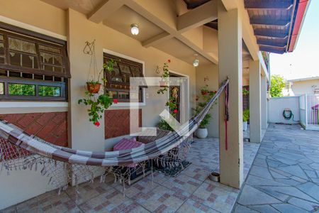 Casa à venda com 120m², 3 quartos e 3 vagas Casa à venda com 120m², 3 quartos e 3 vagasQuintal