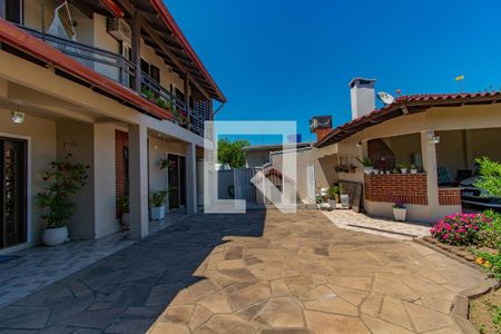 Casa à venda com 120m², 3 quartos e 3 vagas Casa à venda com 120m², 3 quartos e 3 vagasQuintal