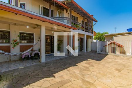 Casa à venda com 120m², 3 quartos e 3 vagas Casa à venda com 120m², 3 quartos e 3 vagasQuintal