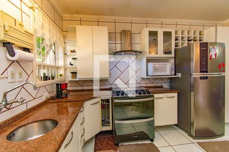 Casa à venda com 120m², 3 quartos e 3 vagas Casa à venda com 120m², 3 quartos e 3 vagasCozinha