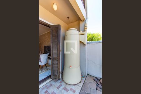 Casa à venda com 120m², 3 quartos e 3 vagas Casa à venda com 120m², 3 quartos e 3 vagasReservatório