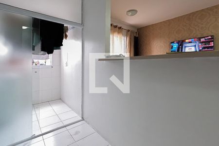 Apartamento à venda com 60m², 2 quartos e 1 vaga Apartamento à venda com 60m², 2 quartos e 1 vagaCozinha e Área de Serviço