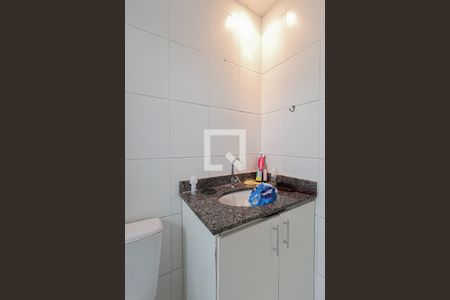 Apartamento à venda com 60m², 2 quartos e 1 vaga Apartamento à venda com 60m², 2 quartos e 1 vagaBanheiro