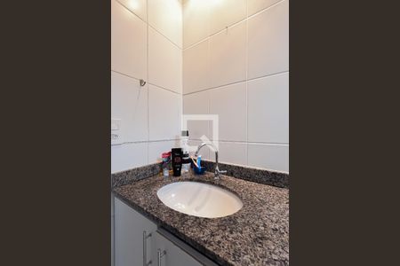 Apartamento à venda com 60m², 2 quartos e 1 vaga Apartamento à venda com 60m², 2 quartos e 1 vagaBanheiro da Suíte