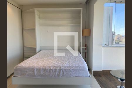 Apartamento à venda com 1 quarto, 47m² em Vale do Sereno, Nova Lima