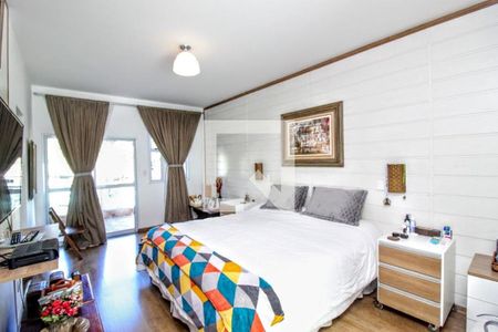 Casa à venda com 4 quartos, 285m² em Santa Lúcia, Belo Horizonte