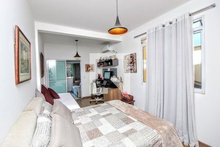 Casa à venda com 4 quartos, 285m² em Santa Lúcia, Belo Horizonte