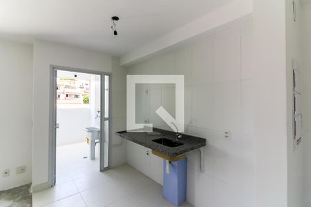 Apartamento à venda com 93m², 2 quartos e 1 vaga Apartamento à venda com 93m², 2 quartos e 1 vagaCozinha