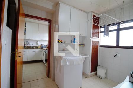 Apartamento para alugar com 198m², 4 quartos e 4 vagasÁrea de Serviço