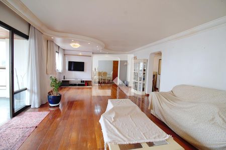 Apartamento para alugar com 198m², 4 quartos e 4 vagasSala