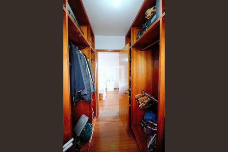 Apartamento para alugar com 198m², 4 quartos e 4 vagasCloset da suíte 3