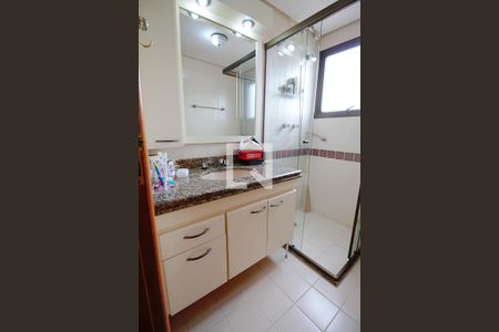 Apartamento para alugar com 198m², 4 quartos e 4 vagasBanheiro da Suíte 2