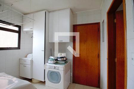 Apartamento para alugar com 198m², 4 quartos e 4 vagasÁrea de Serviço