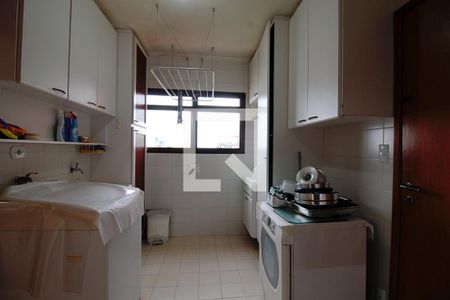 Apartamento para alugar com 198m², 4 quartos e 4 vagasÁrea de Serviço