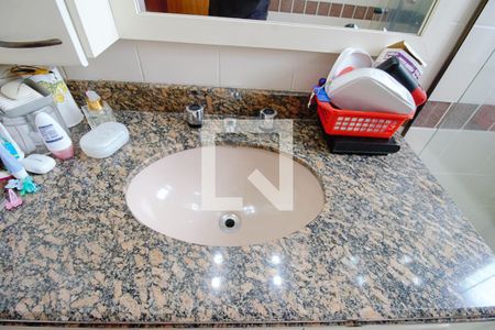 Apartamento para alugar com 198m², 4 quartos e 4 vagasBanheiro da Suíte 2