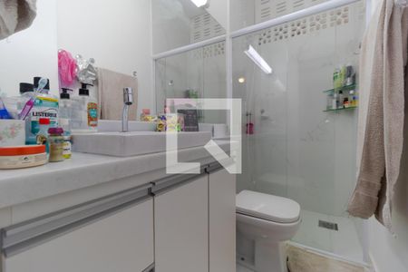 Apartamento à venda com 75m², 2 quartos e 1 vaga Apartamento à venda com 75m², 2 quartos e 1 vagaBanheiro da Suíte