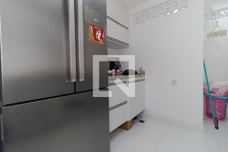 Cozinha de apartamento à venda com 2 quartos, 75m² em Vila Angelino Rossi, Campinas