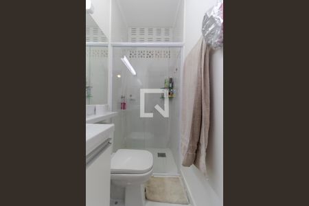 Apartamento à venda com 75m², 2 quartos e 1 vaga Apartamento à venda com 75m², 2 quartos e 1 vagaBanheiro da Suíte