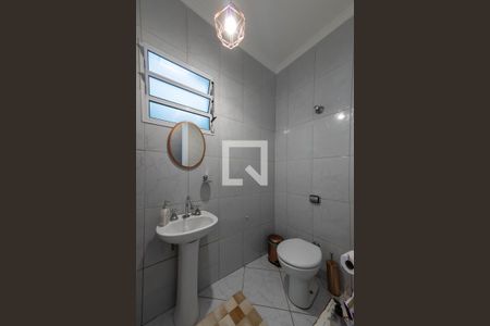 Banheiro de casa para alugar com 3 quartos, 193m² em Vila Independencia, São Paulo