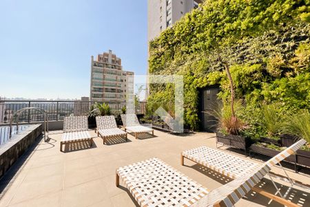 Studio à venda com 21m², 1 quarto e sem vagaÁrea comum - Piscina