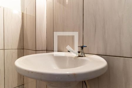 Banheiro - Torneira de kitnet/studio para alugar com 1 quarto, 35m² em Santa Ifigênia, São Paulo