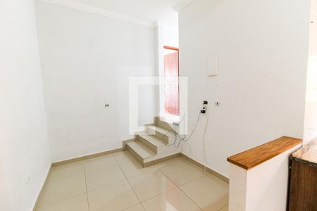 Sala de casa para alugar com 2 quartos, 70m² em Jardim Salete, Taboão da Serra