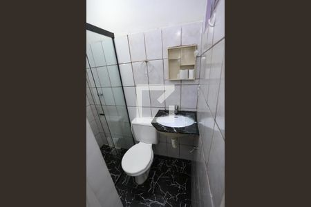 Casa para alugar com 100m², 2 quartos e 2 vagasBanheiro Quarto 2