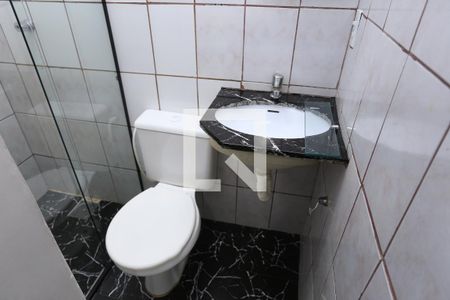 Casa para alugar com 100m², 2 quartos e 2 vagasBanheiro Quarto 2