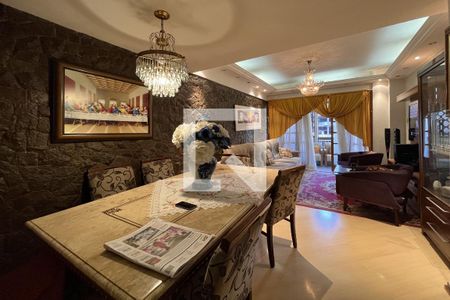 Sala de apartamento à venda com 3 quartos, 80m² em Centro Histórico, Porto Alegre