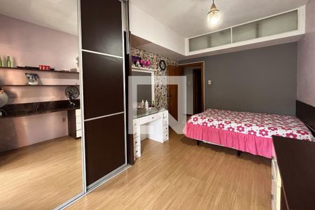 Apartamento à venda com 80m², 3 quartos e 1 vagaQuarto 1