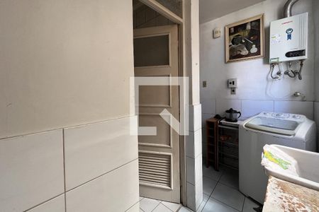 Apartamento à venda com 80m², 3 quartos e 1 vagaÁrea de Serviço