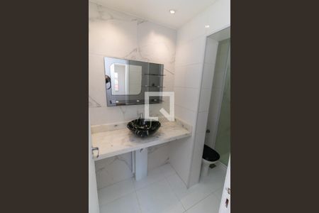 Apartamento à venda com 75m², 2 quartos e 1 vagaBanheiro