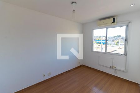 Quarto 1 de apartamento à venda com 2 quartos, 75m² em Del Castilho, Rio de Janeiro