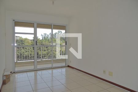 Apartamento para alugar com 75m², 2 quartos e 1 vagaSala