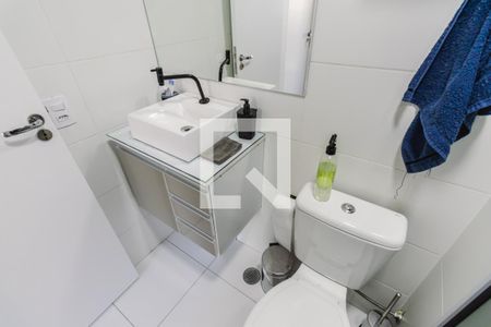 Apartamento à venda com 29m², 1 quarto e sem vaga Apartamento à venda com 29m², 1 quarto e sem vagaBanheiro da Suíte