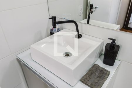 Apartamento à venda com 29m², 1 quarto e sem vaga Apartamento à venda com 29m², 1 quarto e sem vagaBanheiro da Suíte Pia