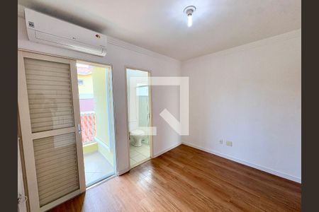 Casa de condomínio à venda com 130m², 3 quartos e 2 vagas Casa de condomínio à venda com 130m², 3 quartos e 2 vagasQuarto 3 - Suíte