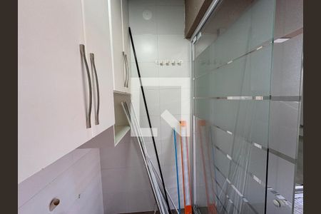 Casa de condomínio à venda com 130m², 3 quartos e 2 vagasÁrea de Serviço