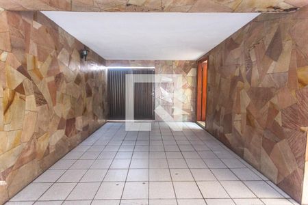 Casa à venda com 184m², 3 quartos e 3 vagas Casa à venda com 184m², 3 quartos e 3 vagasGaragem