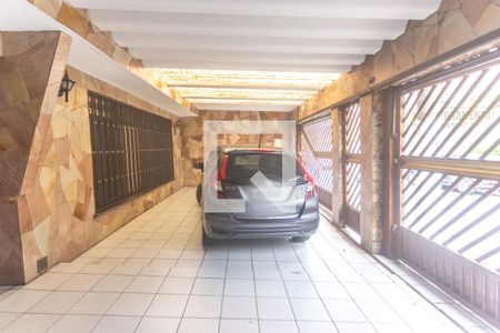 Casa à venda com 184m², 3 quartos e 3 vagas Casa à venda com 184m², 3 quartos e 3 vagasGaragem