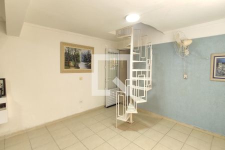 Casa à venda com 220m², 4 quartos e 5 vagas Casa à venda com 220m², 4 quartos e 5 vagasSalão de Festas / Sala