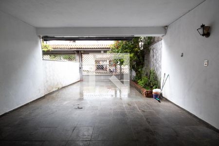 Vista da Sala de casa à venda com 3 quartos, 121m² em Umuarama, Osasco