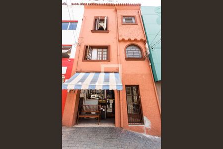 Casa para alugar com 60m², 2 quartos e sem vagaFachada