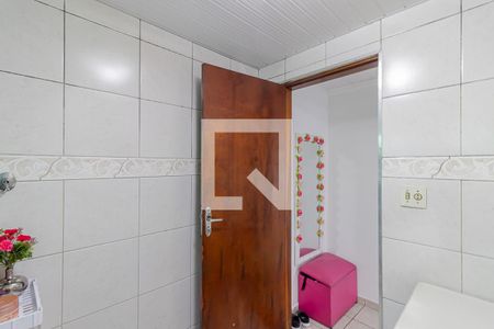 Banheiro de casa para alugar com 1 quarto, 60m² em São João Climaco, São Paulo